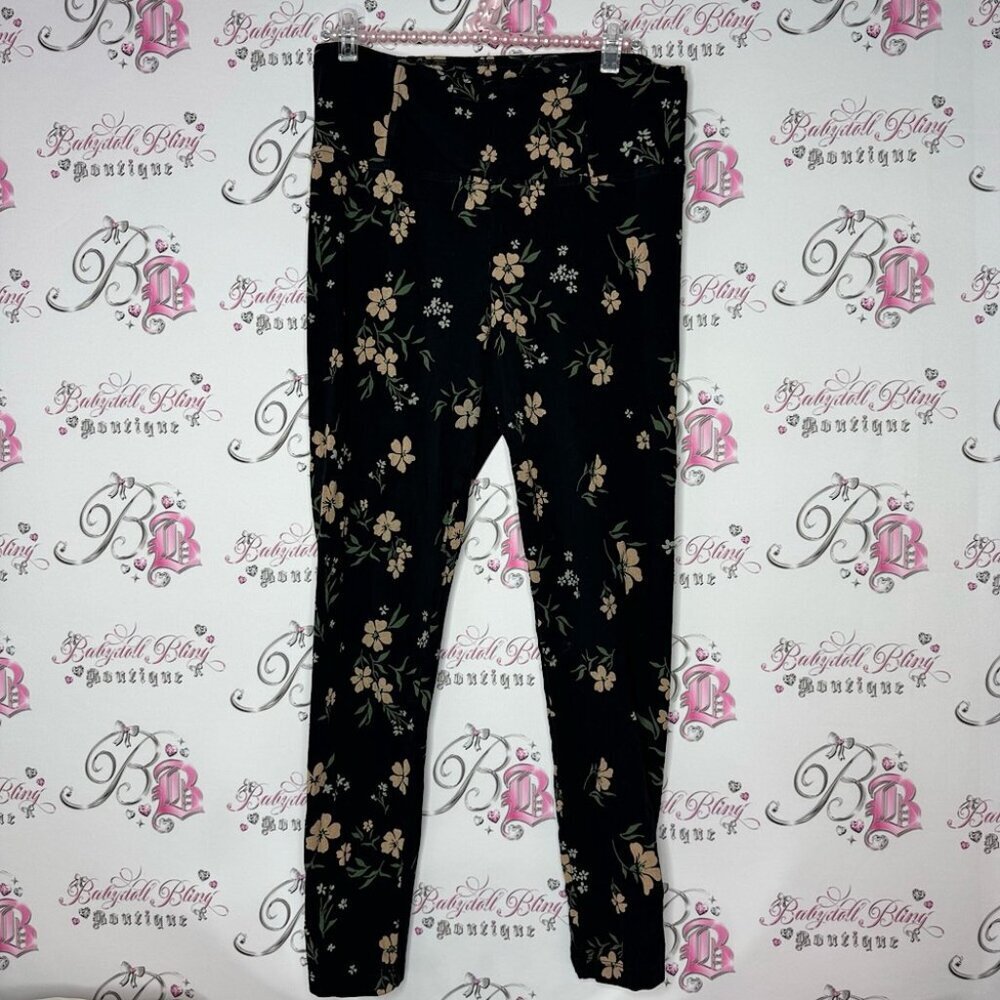 Sunday best aritzia leggings cherry blossom flowers floral black peach orange